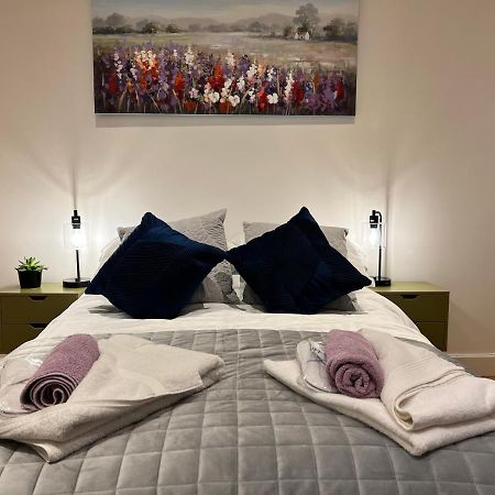 Lavender Retreat Bed and Breakfast Wrexham Exterior foto