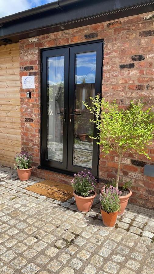 Lavender Retreat Bed and Breakfast Wrexham Exterior foto
